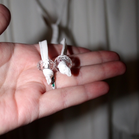 PLUS Women's New Directions Blouse (100) - Picture 3 of 5